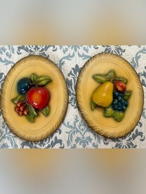 LARGE 1940-50 Chalkware Fruit Wall Plaques-Beautiful VINTAGE Condition